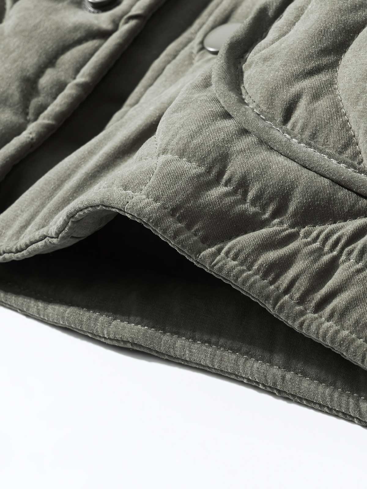 製品画像: ヴィンテージ風ひょうたん型キルティング中綿ジャケットのフロントビュー
詳細画像: ひょうたん型キルティング模様のディテール特写