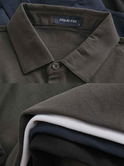 ポロシャツのリブ編みの襟とシンプルなアルファベットワッペンの詳細