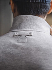 グレー スタンドカラー ハーフジップ スウェット