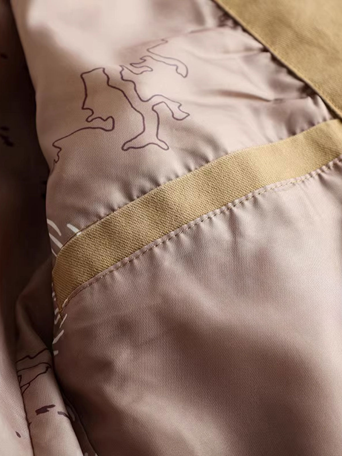 製品画像: アメリカンヴィンテージコットンジャケットの正面全体画像。
詳細画像: フィットシルエットとウォッシュ加工による自然な風合いのディテールクローズアップ。