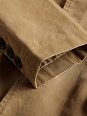 製品画像: アメリカンヴィンテージコットンジャケットの正面全体画像。
詳細画像: フィットシルエットとウォッシュ加工による自然な風合いのディテールクローズアップ。