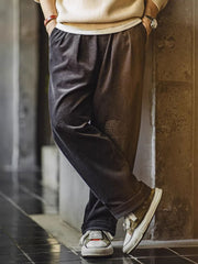 コーデュロイパンツを使用したスタイリング例