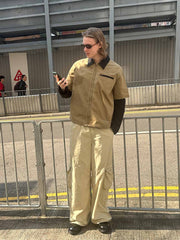 モデルが着用したアメリカンヴィンテージ風カラーショートスリーブシャツ