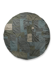 解体リメイク軍用帆布パッチワークラグの全体画像