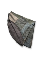 解体リメイク軍用帆布パッチワークラグの全体画像