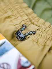 ウォッシュドストレート ドローコードショーツ