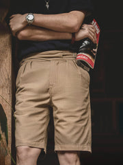 2つタック ショートパンツ