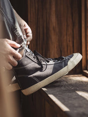 CLASSIC ハイカット スニーカー