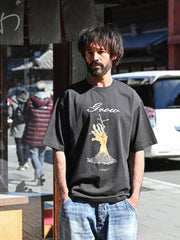 「Grow」プリント 半袖Tシャツ