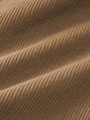 クラシックなデザインのコーデュロイワイドパンツ