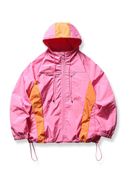 ピンクのパッチワーク柄ウィンドブレーカー