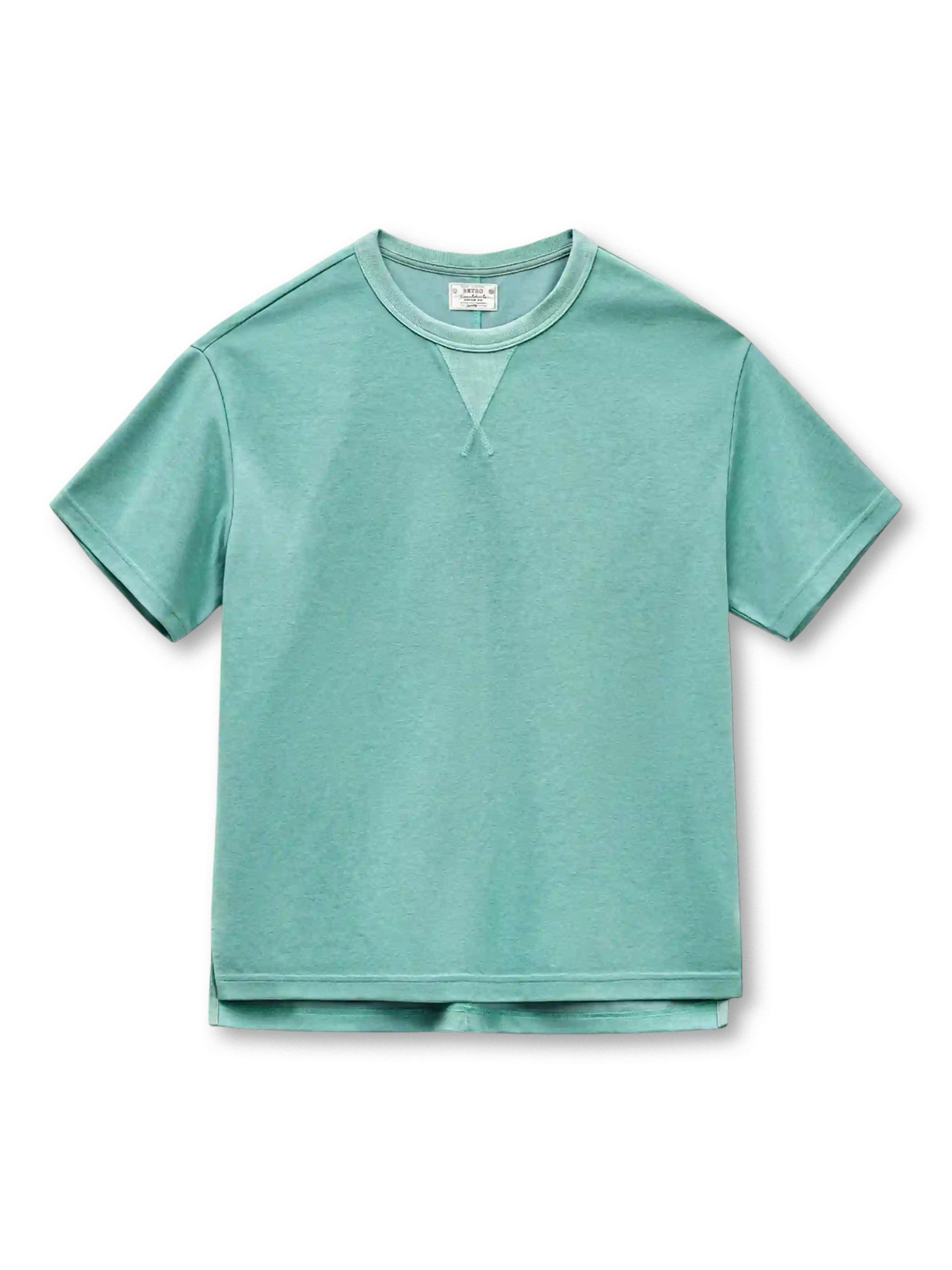ウォームオレンジのTシャツ、前V字ガゼットのある襟元と裾の両脇のスリット