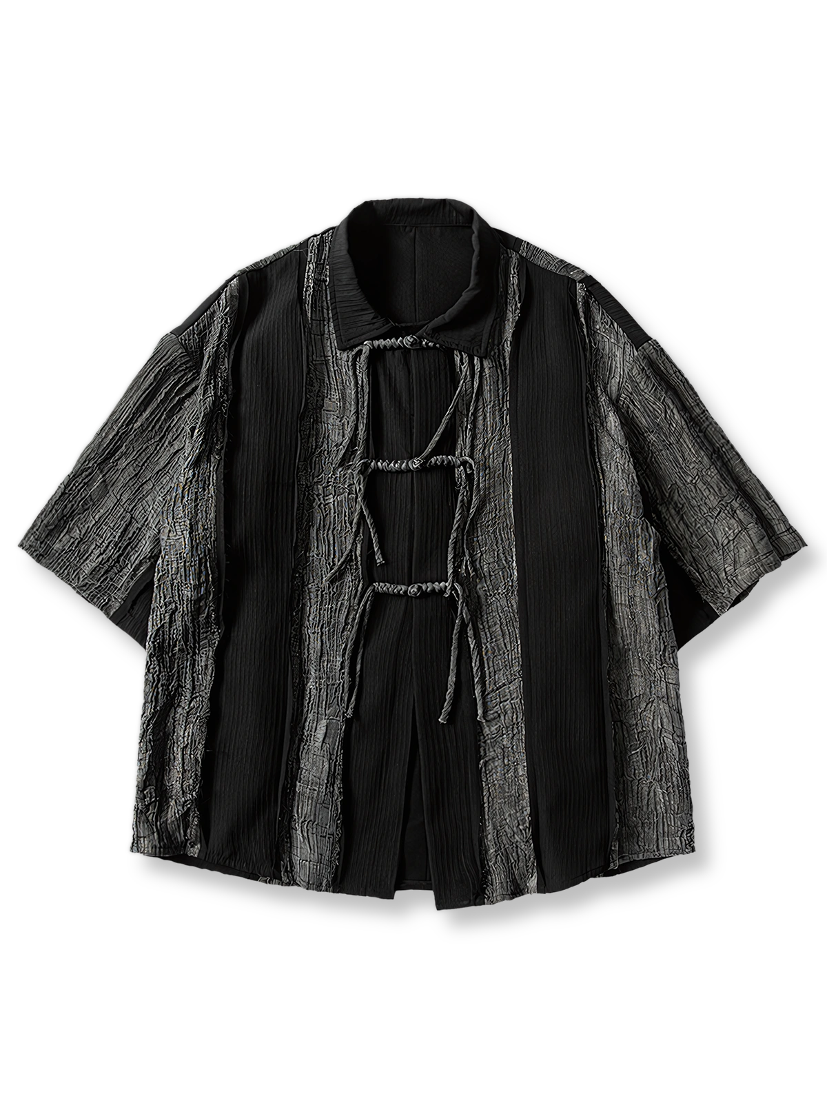 パンククロージャーとレトロ配色が特徴のワイドシャツ。