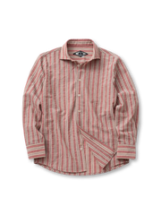 シーサッカー生地と多重ストライプが特徴の軽やかで通気性に優れた長袖シャツ。洗濯後も扱いやすい。