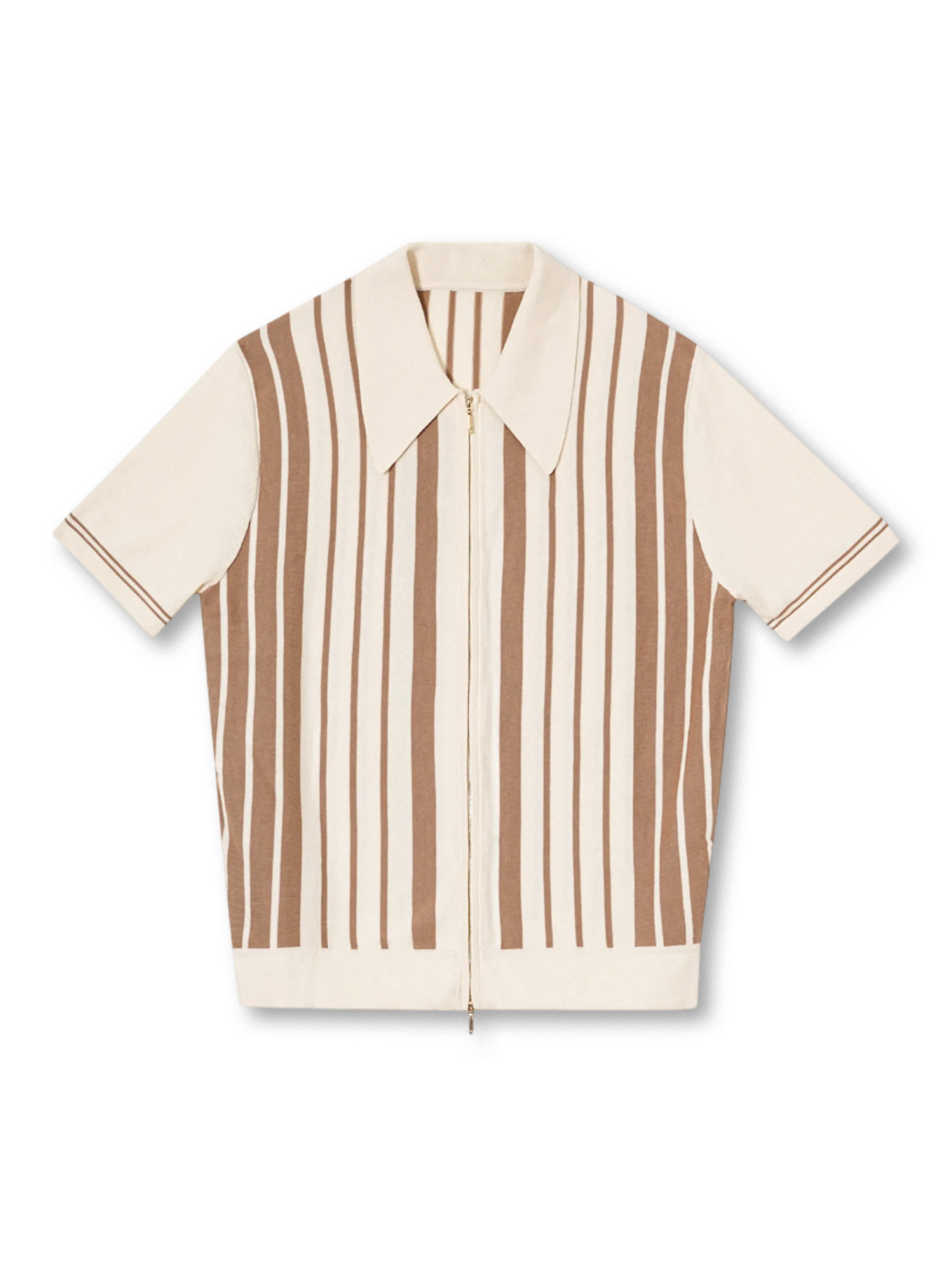 ブラウンストライプとフルジップが特徴のリラックスフィットニットポロ