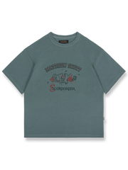 レイクブルーとウォーターグリーンの配色、小さな象と鳩のプリントが特徴のドロップショルダー半袖Tシャツ