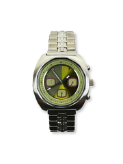 ワームホールコンセプトとグリーンダイヤルが映えるレトロ風腕時計