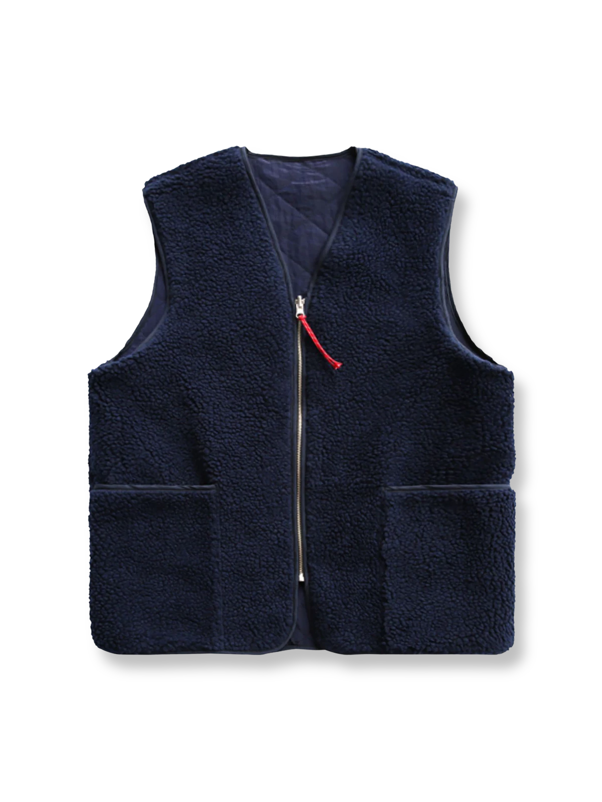 保温性と耐久性を兼ね備えたリバーシブルフリースベスト