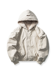 リバーシブル仕様のラムスキン裏地付き厚手中綿フードジャケット