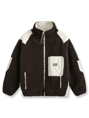 リバーシブル仕様のシープスキンと織りナイロン素材の中綿ジャケット、バイカラーデザインと多機能ポケット付きで保温性と収納性に優れる冬用ジャケット