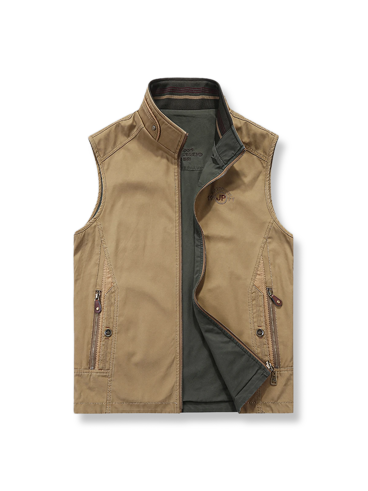 リバーシブルで立襟デザインのアウトドアベスト。