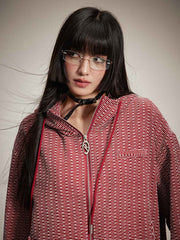 フード付きレッドスウェット