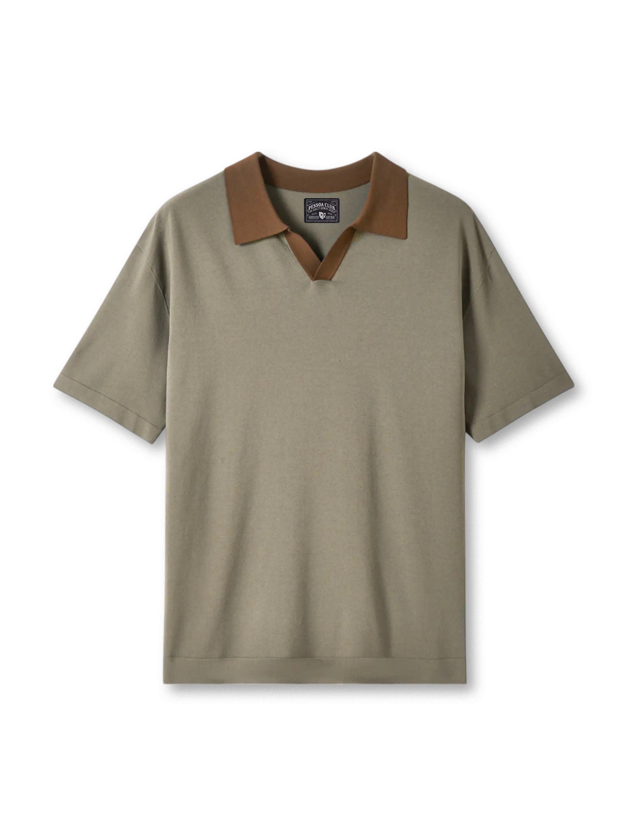 しなやかなレーヨン混紡とシーガルカラーが映えるニットポロシャツ