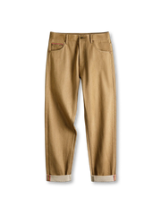 ストレートシルエットのラウデニムパンツ、コインポケット付き、ロールアップで赤耳が見える仕様、後腰に馬毛パッチ