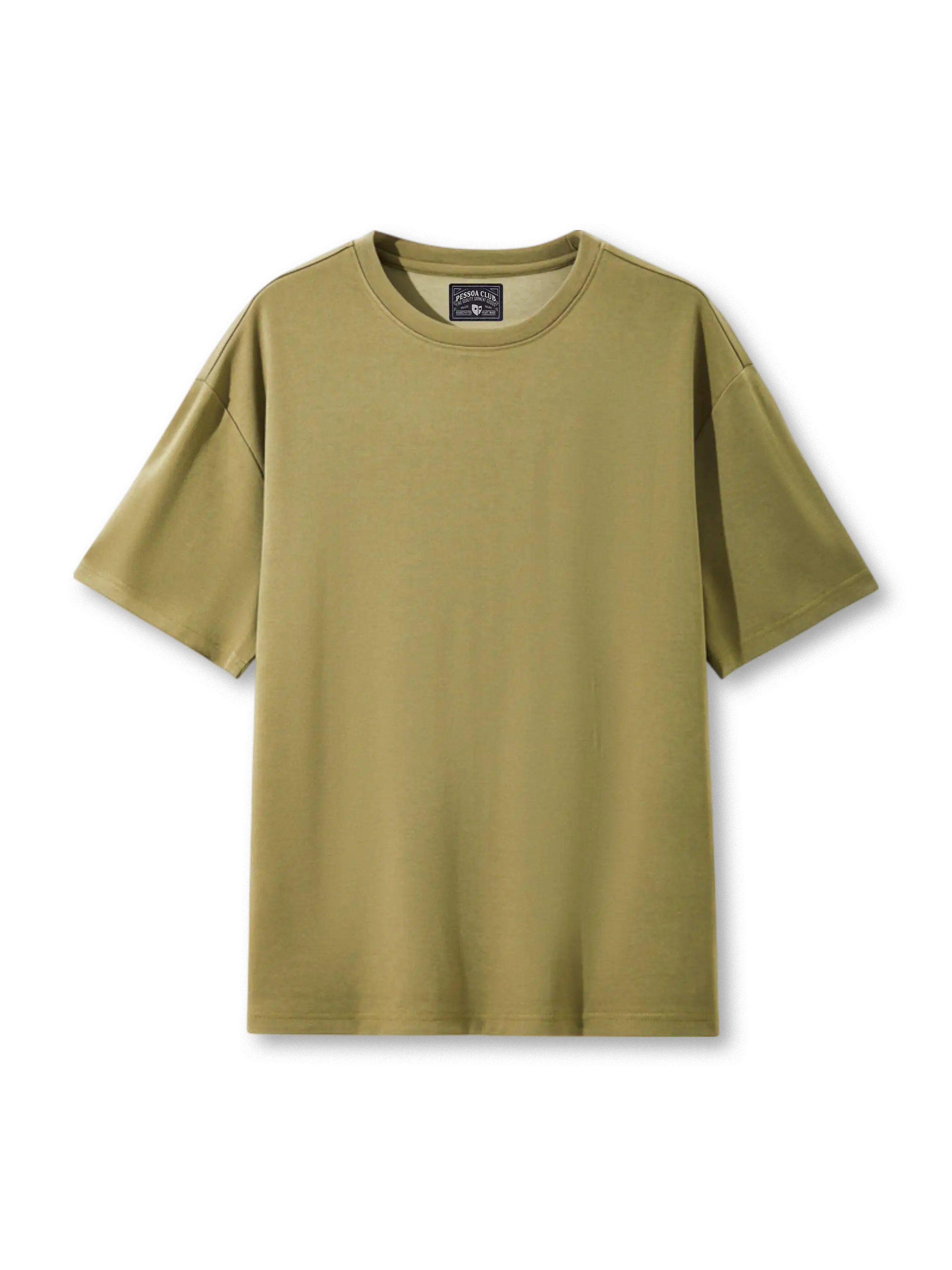 シルク混紡の軽量ニットが映えるベーシッククルーTシャツ