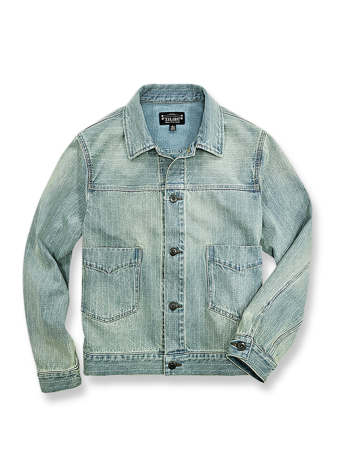 Altテキスト
ストライプ柄とヴィンテージ加工が特徴のリラックスフィットデニムジャケット