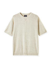 薄手のテンセルリネン混紡ニットとドロップショルダーが映えるショートスリーブTシャツ