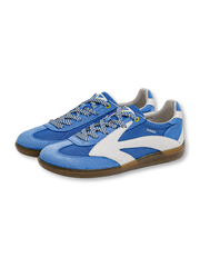 T字トゥガードとガムソールが特徴のテニスブルー復刻GATトレーナー