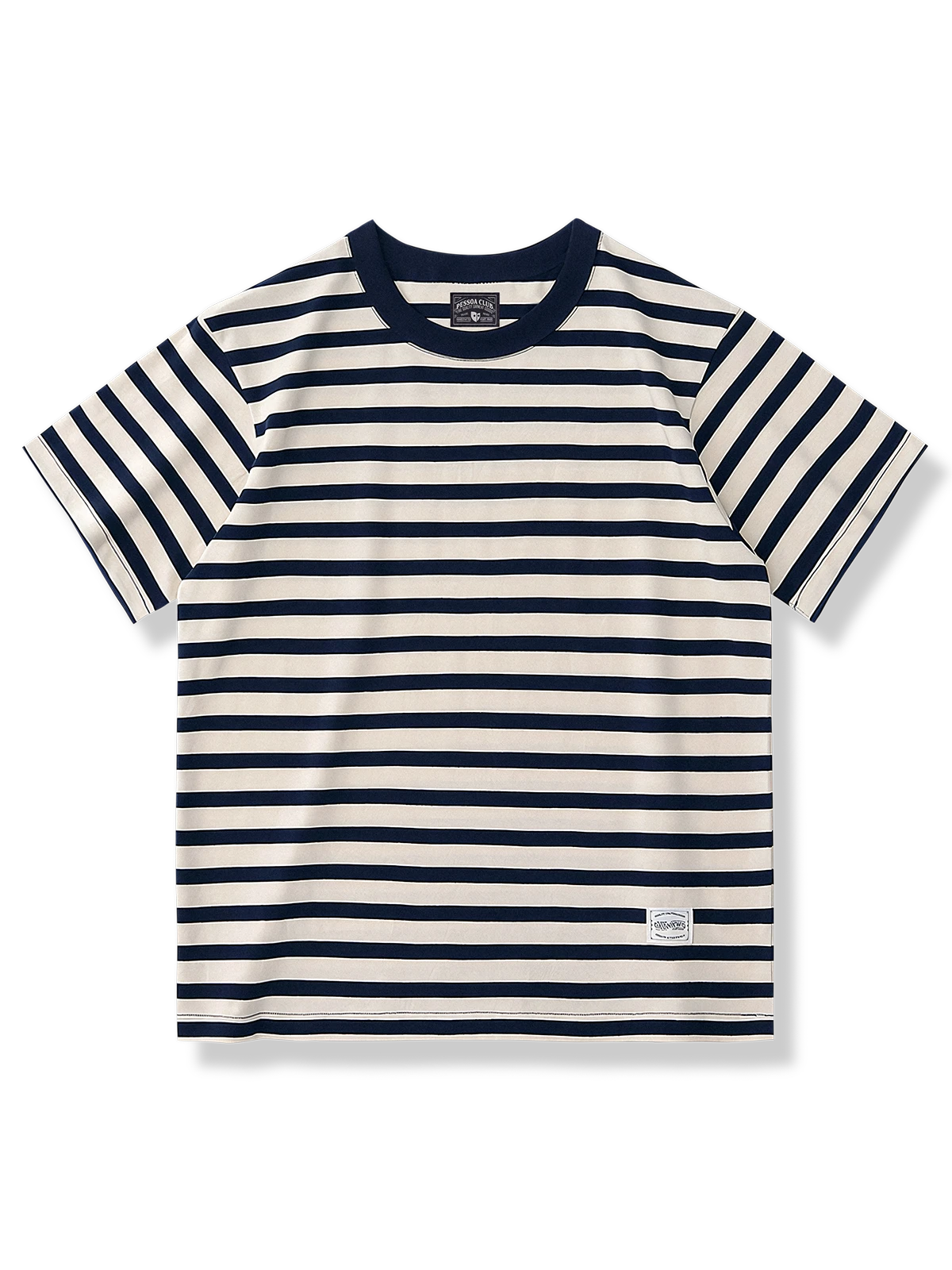 レトロ配色の細ストライプが映えるコットンTシャツ。