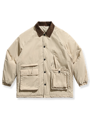 コーデュロイ襟と中綿入りのストレートシルエットジャケット(三色展開)。