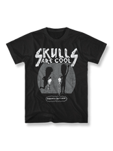 ビーバス・アンド・バットヘッド』カートゥーンプリントTシャツの正面画像、白黒デザイン