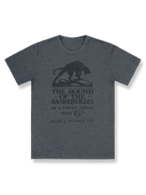 製品画像: アーサー・コナン・ドイル『バスカヴィル家の犬』Tシャツ正面図