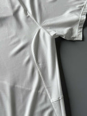 スポーツシャツのディテール