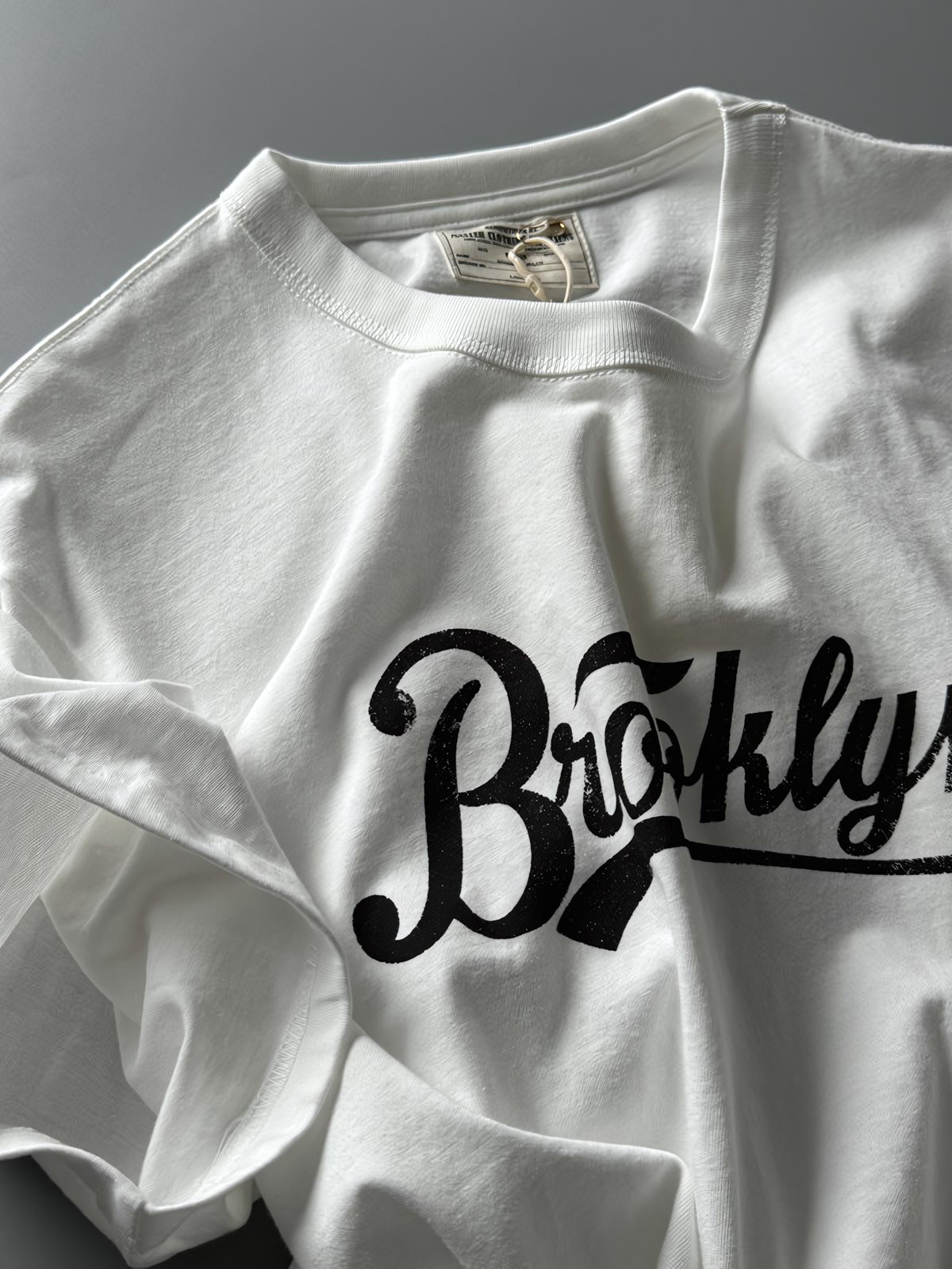 Tシャツのプリントディテール画像