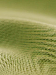 PESSOA CLUB アボカドグリーンTシャツのコントラストステッチと植物刺繍の詳細