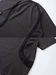 カラーコンビネーションと刺繍のディテール