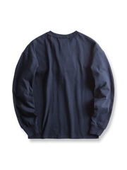 产品画像
アメカジ ヘンリーネックTシャツの全体画像。ヴィンテージ感のあるデザインとアメリカンピマコットンの質感が強調されています。
詳細画像
ヘンリーネックTシャツのディテール画像。三本針リブの襟元や、成衣洗い加工された生地の質感をクローズアップで紹介。