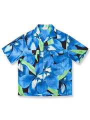 空色フラワープリントが映えるトロピカルハワイアンシャツ