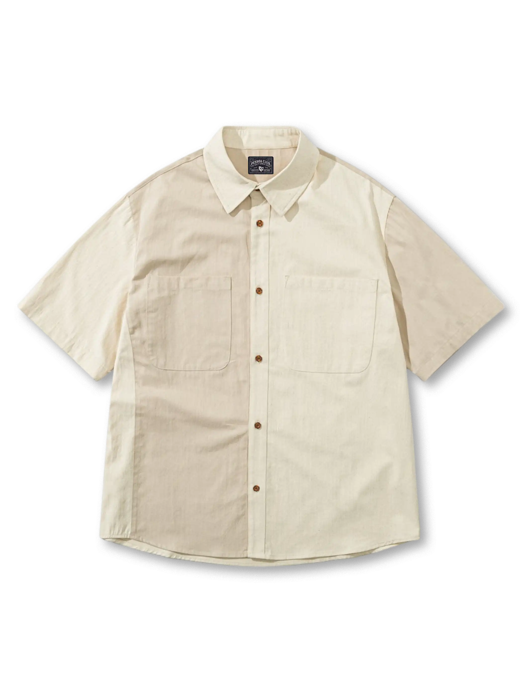 ツートーンパネル切り替えが映えるクラシックショートスリーブシャツ