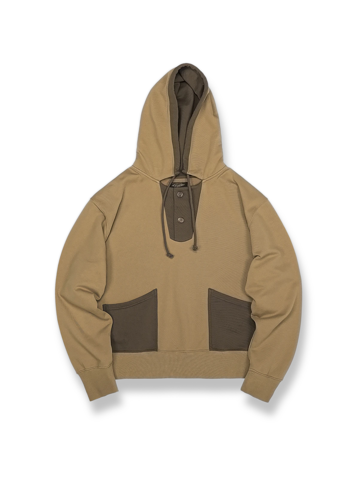 ダークパッチポケットが映えるコンビスウェット