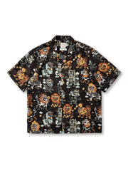 浮世絵柄が施されたテンセル100%のキューバシャツ。さらりとした肌触りと高い通気性で快適な着心地を実現。