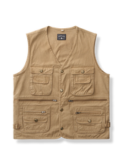 Vネックデザインで多ポケットを備えたコットンベスト。