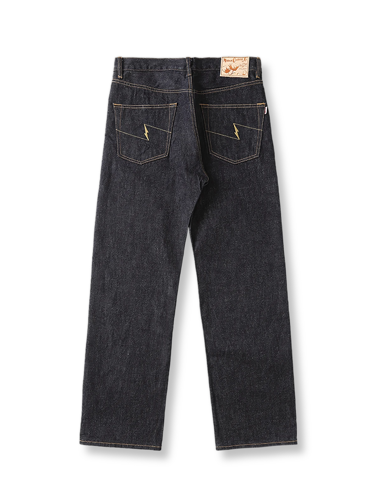 16.5オンスセルビッジデニムを使用したヴィンテージ風ストレートジーンズ。