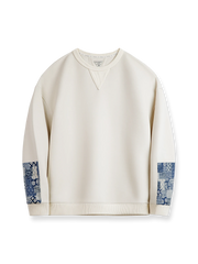 ヴィンテージBOROパッチワークスウェットの全体正面画像、袖肘部分のパッチワークディテール。