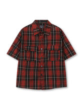 90年代ワークシャツとアウトドアギアに着想を得たコットンフランネル素材のチェック半袖シャツ