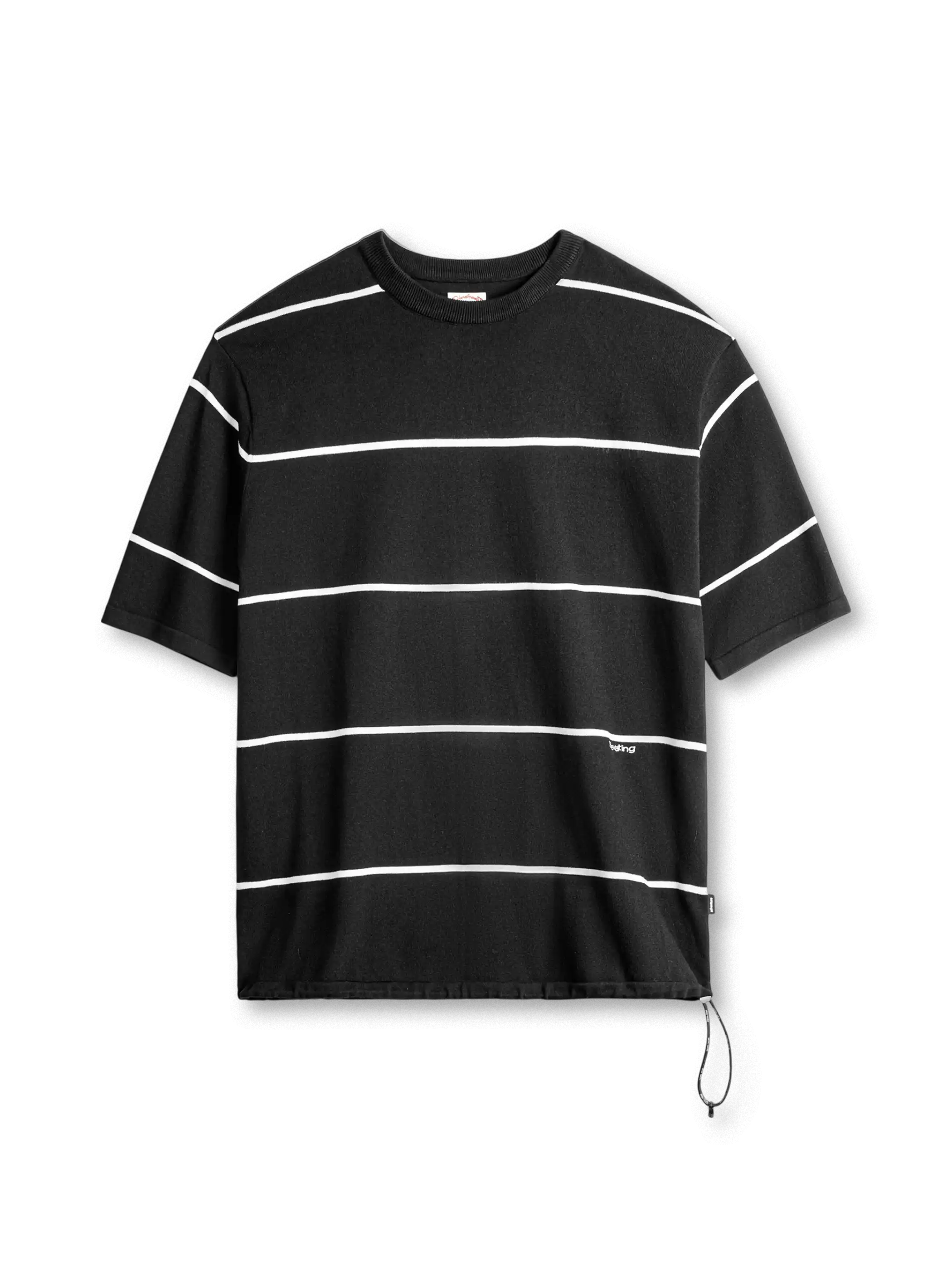 ブラックとホワイトの大胆なストライプが特徴のヴィンテージTシャツ